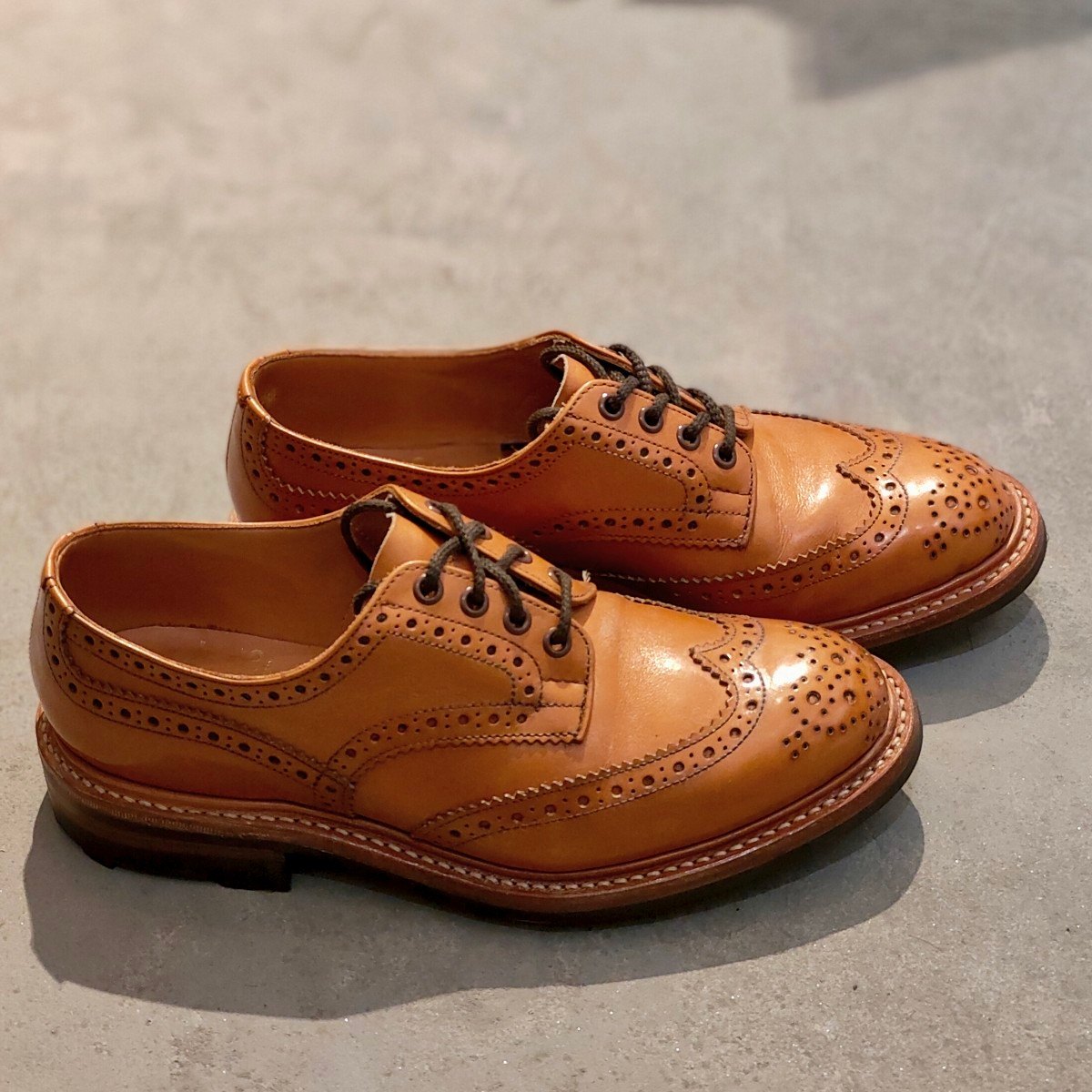 美品【Tricker's】トリッカーズ バートン M5633 エイコンアンティーク サイズ UK7.5 参考定価￥132,000-