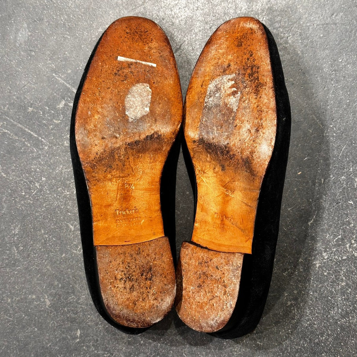 希少【Tricker's】トリッカーズ チャーチル スリッポン ベロア 刺繍 ブラック サイズ8.5