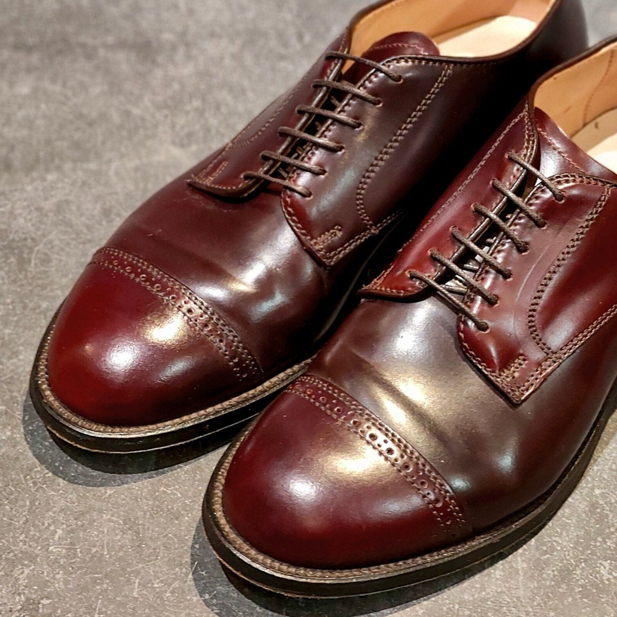 美品【ALDEN】オールデン 56201 パンチドキャップトゥ コードバン ダークバーガンディ サイズ US6D モディファイドラスト