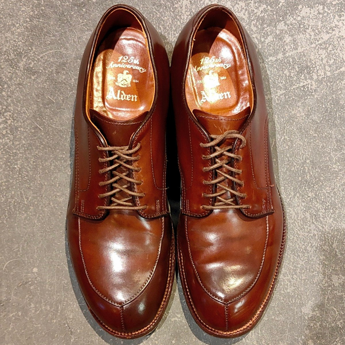 希少【ALDEN】オールデン 125周年記念限定モデル 54951 Vチップ コードバン ダークブラウン サイズUS7.5D モディファイドラスト