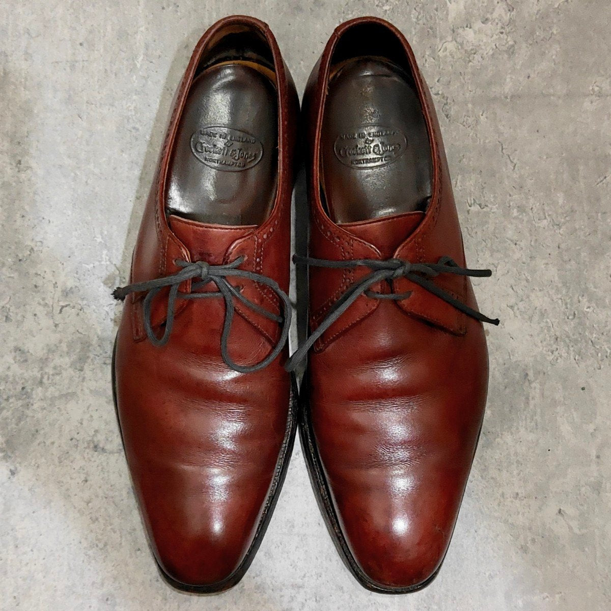 【CROCKETT&JONES】クロケット＆ジョーンズ シャドウェル プレーントゥ Ｖフロント カーフ バーガンディ サイズUK7.5D