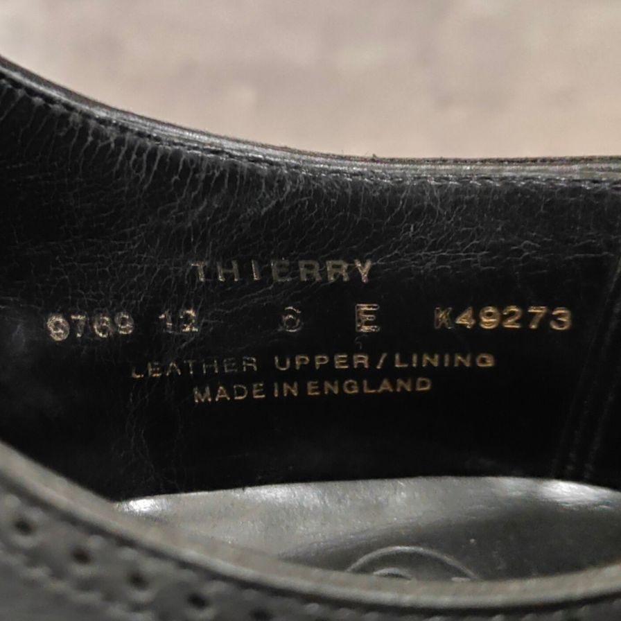 【Crockett&Jones】クロケット＆ジョーンズ セミブローグ ティエリー THIERRY Vフロント カーフ ブラック サイズUK6E