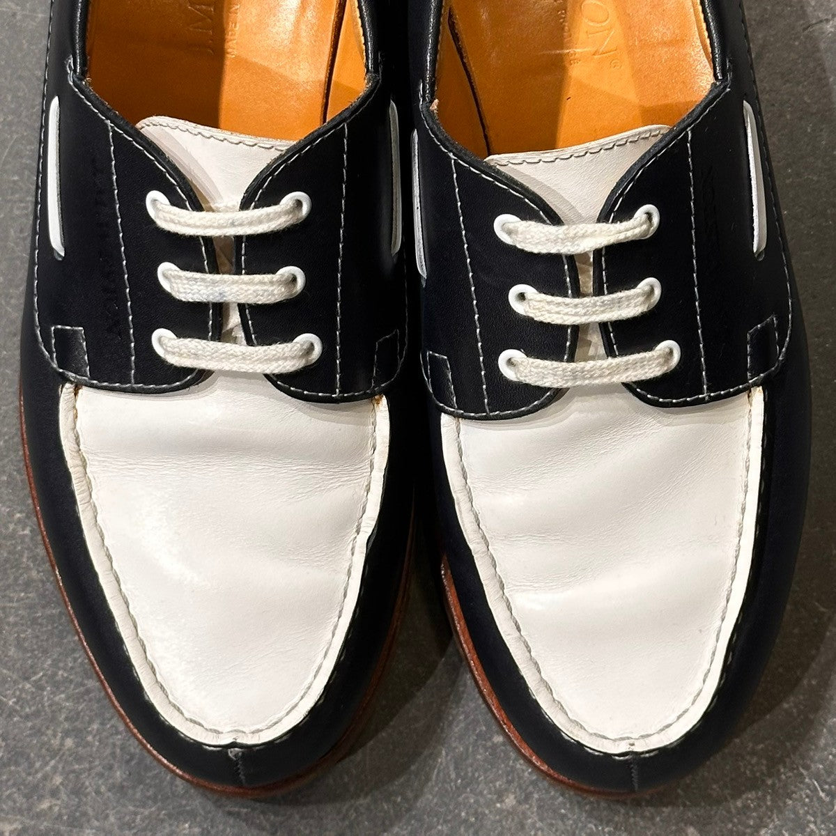 美品【J.M.WESTON】ジェイエムウエストン 690 ヨット  ネイビーホワイトコンビ サイズ UK5.5D 41ラスト