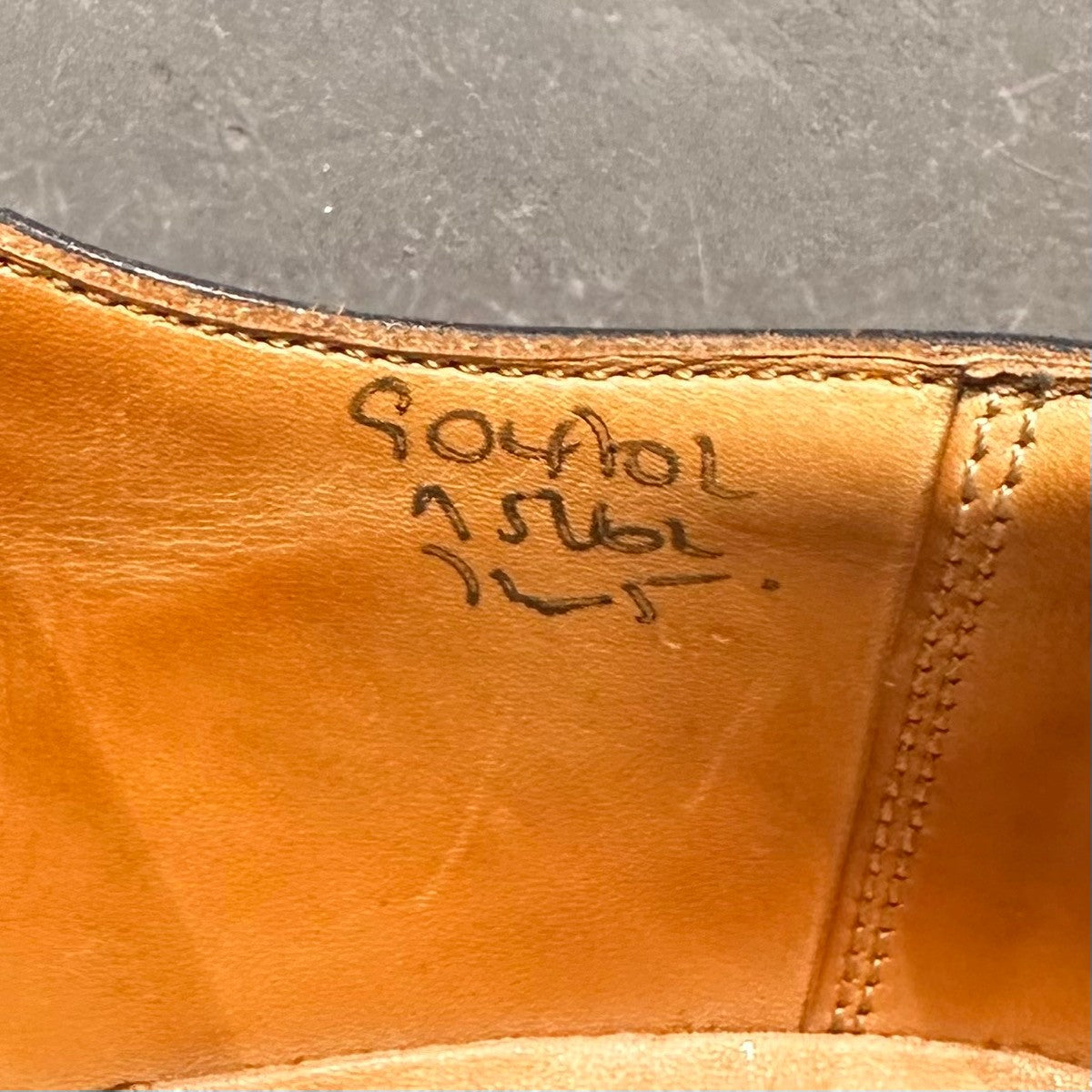 【Tricker’s】トリッカーズ ロングウイングチップ M5164 カーフ ネイビー サイズUK7