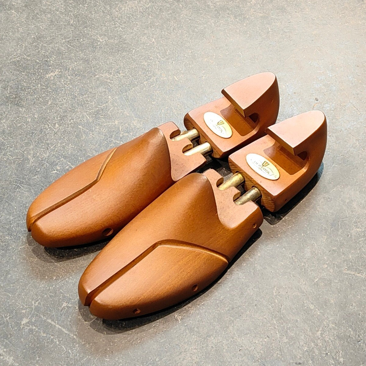 人気＊ドゥーズィエムクラス シュタンバウム 別注フード付ダウンベスト 金ボタン LAGUA GEM | CORDUROY ZIP ベスト (ベスト ) |SHEL'TTER WEBSTORE