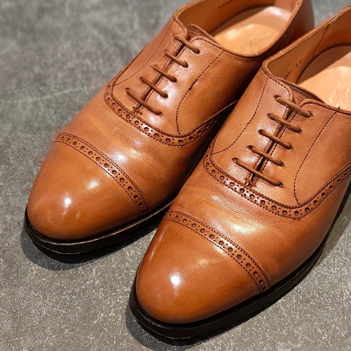 美品【Lloyd Footwear】ロイドフットウェア マスターロイド ウェルハム パンチドキャップトゥ ブラウン サイズUK6E