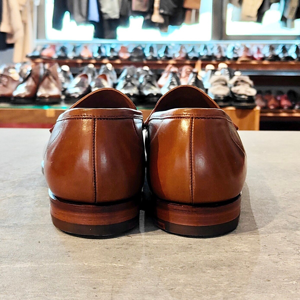 希少 未使用【Crockett&Jones】クロケット&ジョーンズ ユナイテッドアローズ別注 ハーバード コインローファー アンラインド コードバン ウイスキー サイズUK8E 314ラスト