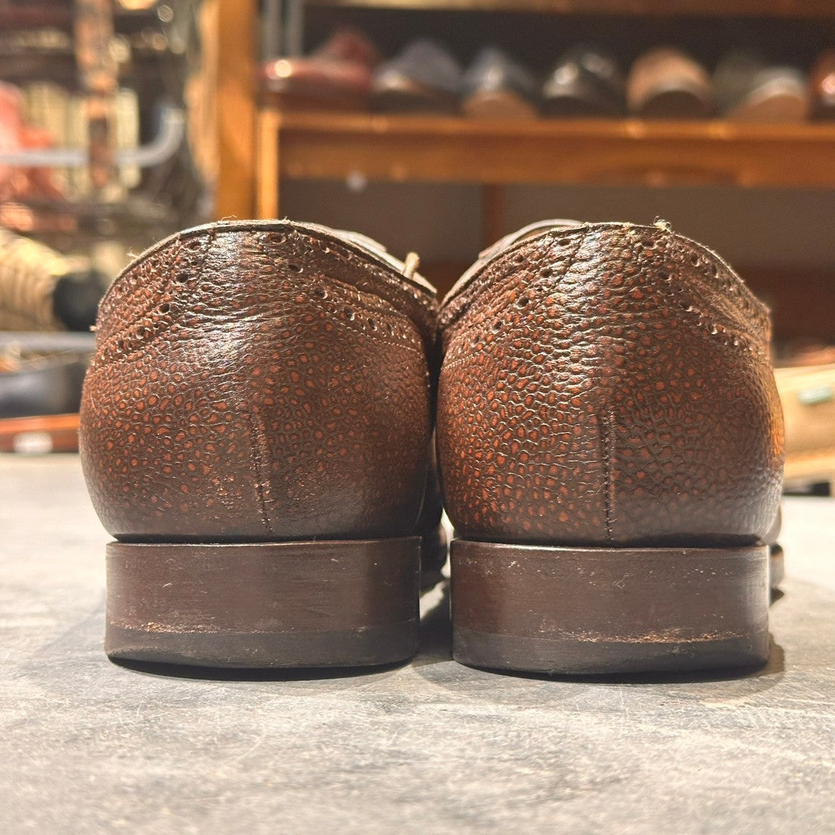 【santoni】サントーニ AS998 セミブローグ グレインレザー ブラウン サイズUK6