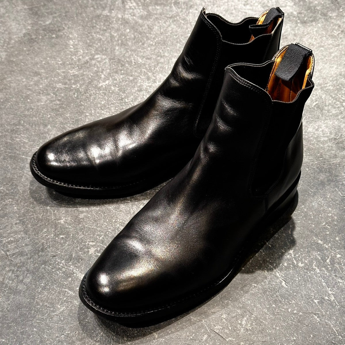 美品【SANDERS】サンダース チェルシーブーツ 2443B カーフ ブラック サイズUK7