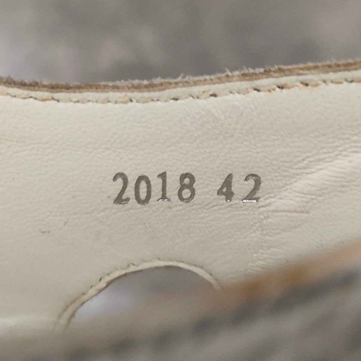 美品【Paraboot】パラブーツ パシフィック グルカサンダル グレインレザー ホワイト サイズ42
