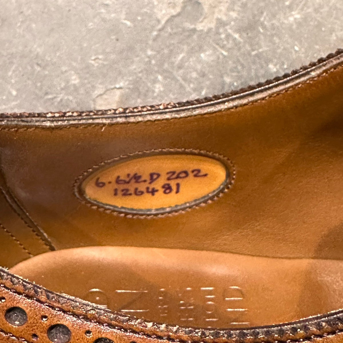 美品【EDWARD GREEN】エドワードグリーン セミブローグ カドガン カーフ ダークオークアンティーク サイズUK6E 202ラスト