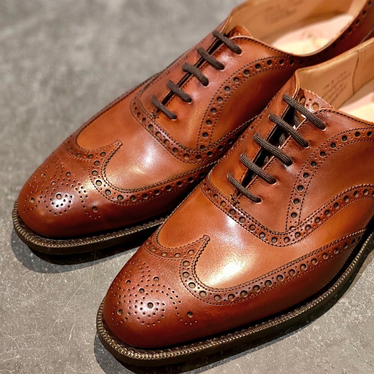 新品未使用【Church's】チャーチ チェットウインド 5都市 ウイングチップ ネバダカーフ ウォルナット サイズ UK75F 173ラスト 参考定価定価￥181,500-