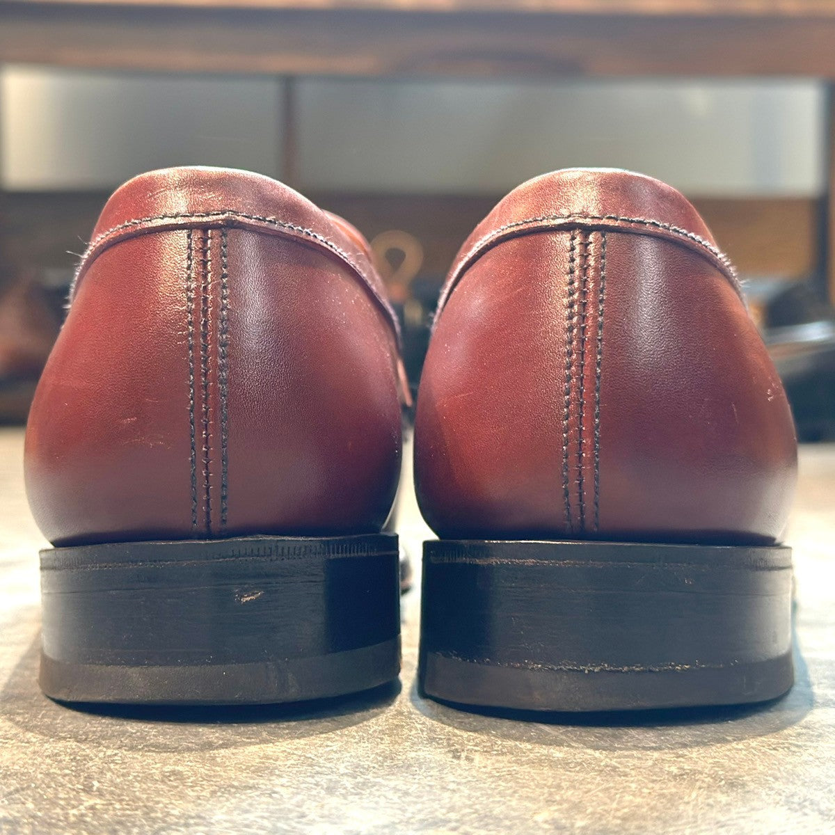 極美品【J.M.WESTON】ジェイエムウエストン シグネチャーローファー 180 ボックスカーフ トゥカンバーガンディ サイズ 6B 41ラスト