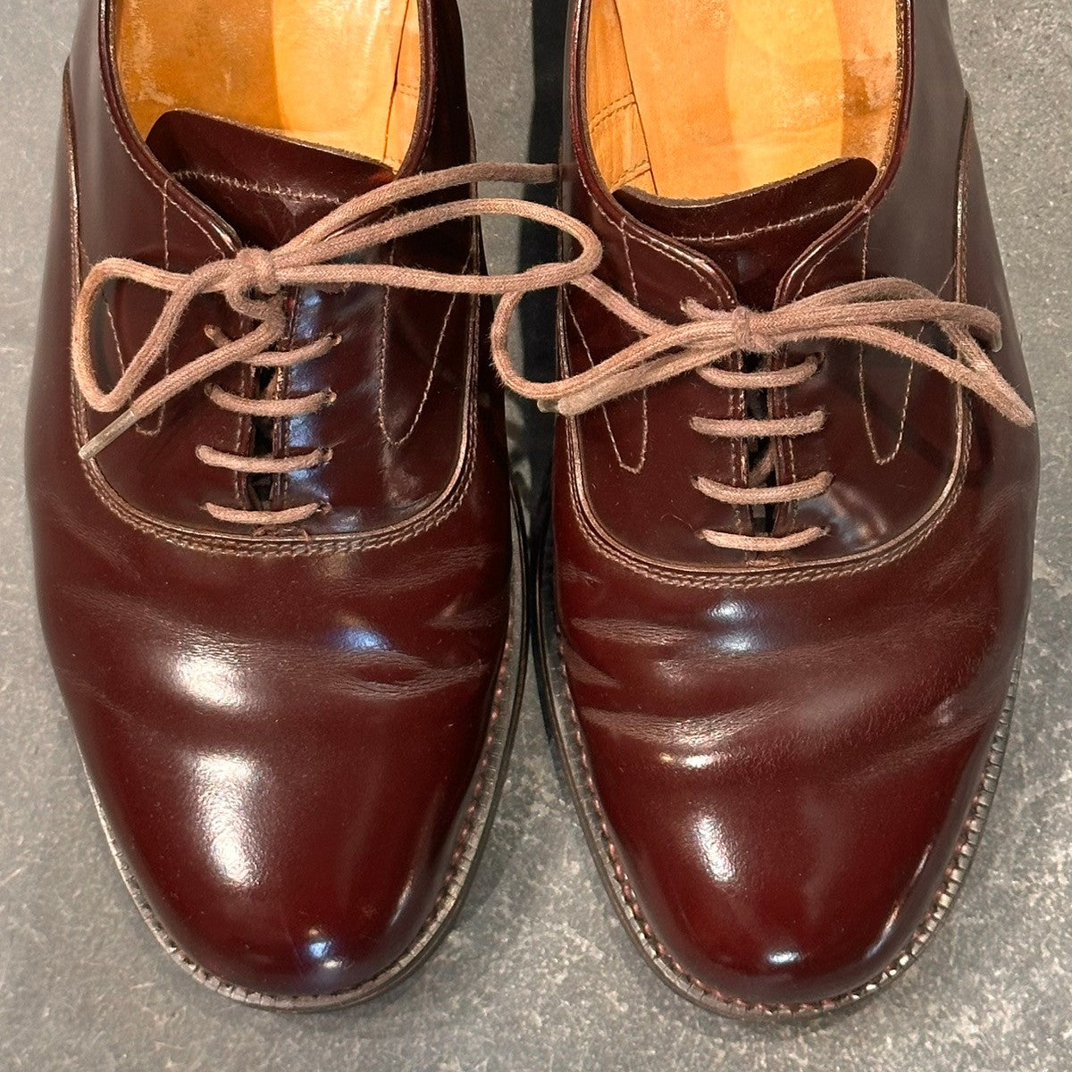 【SANDERS】サンダース 9575R プレーントゥ ガラスレザー バーガンディ サイズ表記無し(UK7相当)