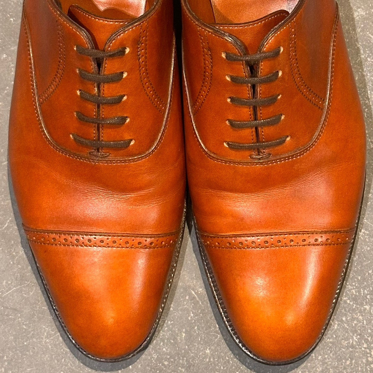 美品【JOHN LOBB】ジョンロブ フィリップ2 Philip II パンチドキャップ