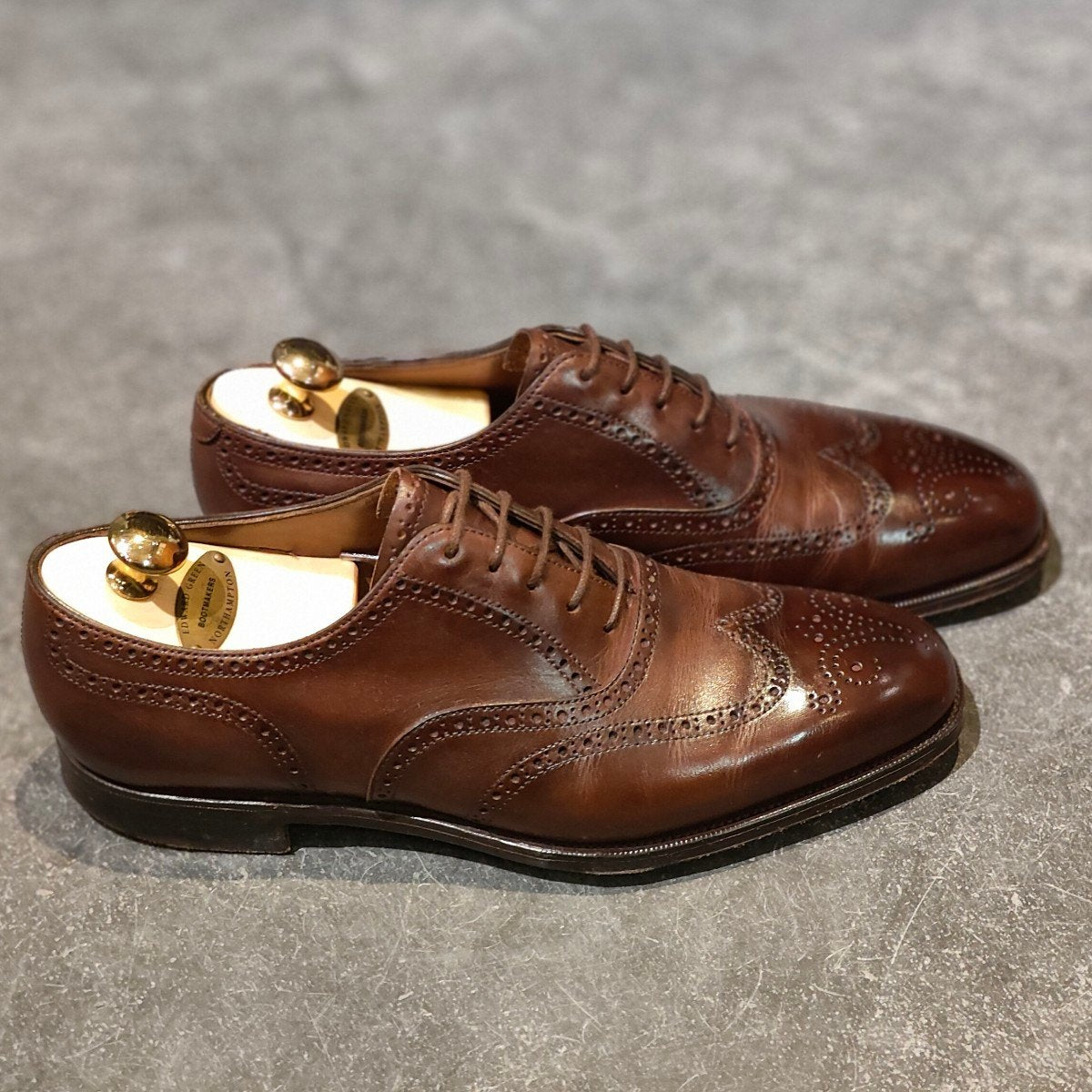 美品【EDWARD GREEN】エドワードグリーン インバーネス ウイングチップ カーフ ダークオーク サイズUK6E 808ラスト