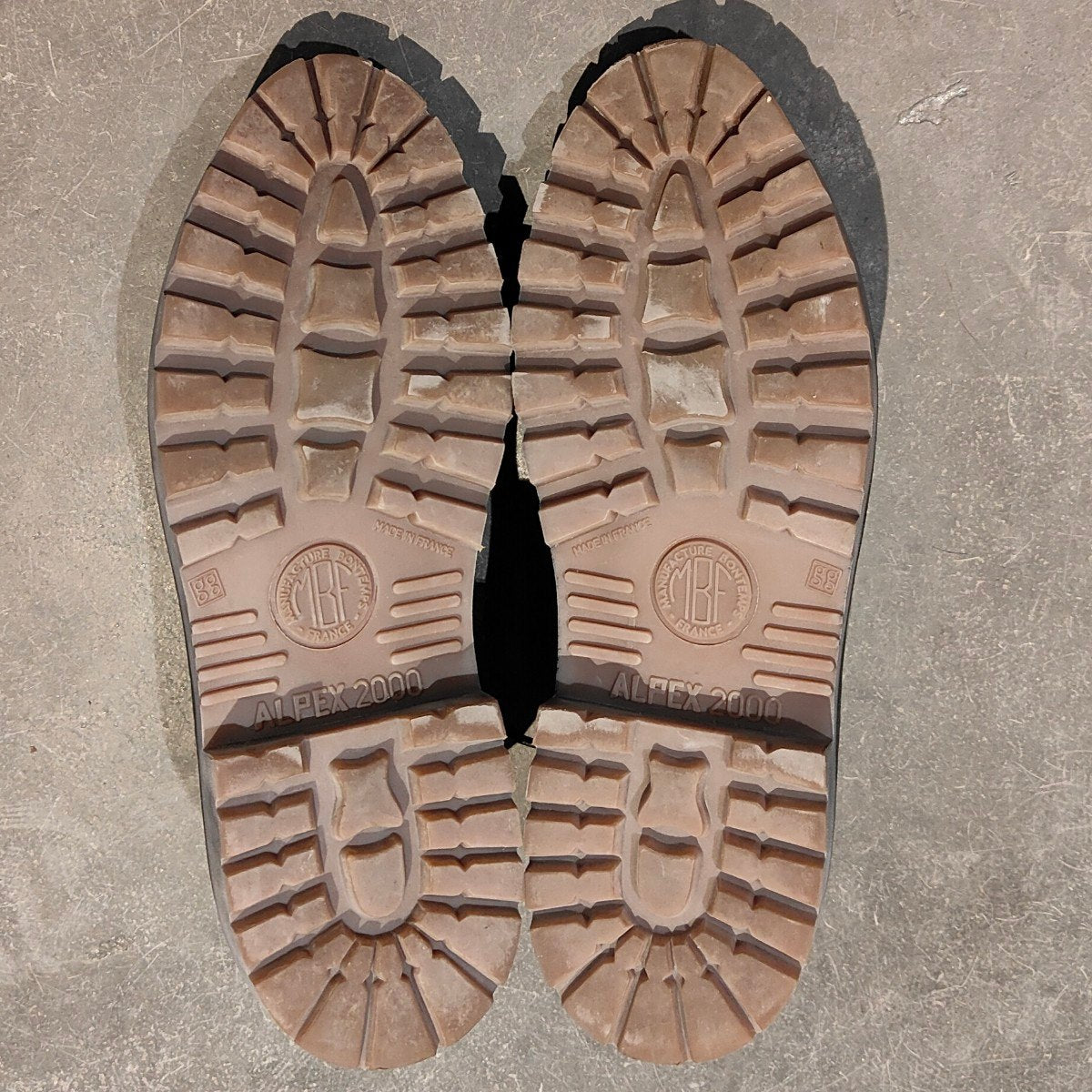 使用数回【BONTEMPS】ボンタン プレーントゥ オイルドカーフレザーブラック サイズ42 参考定価定価￥64,900-