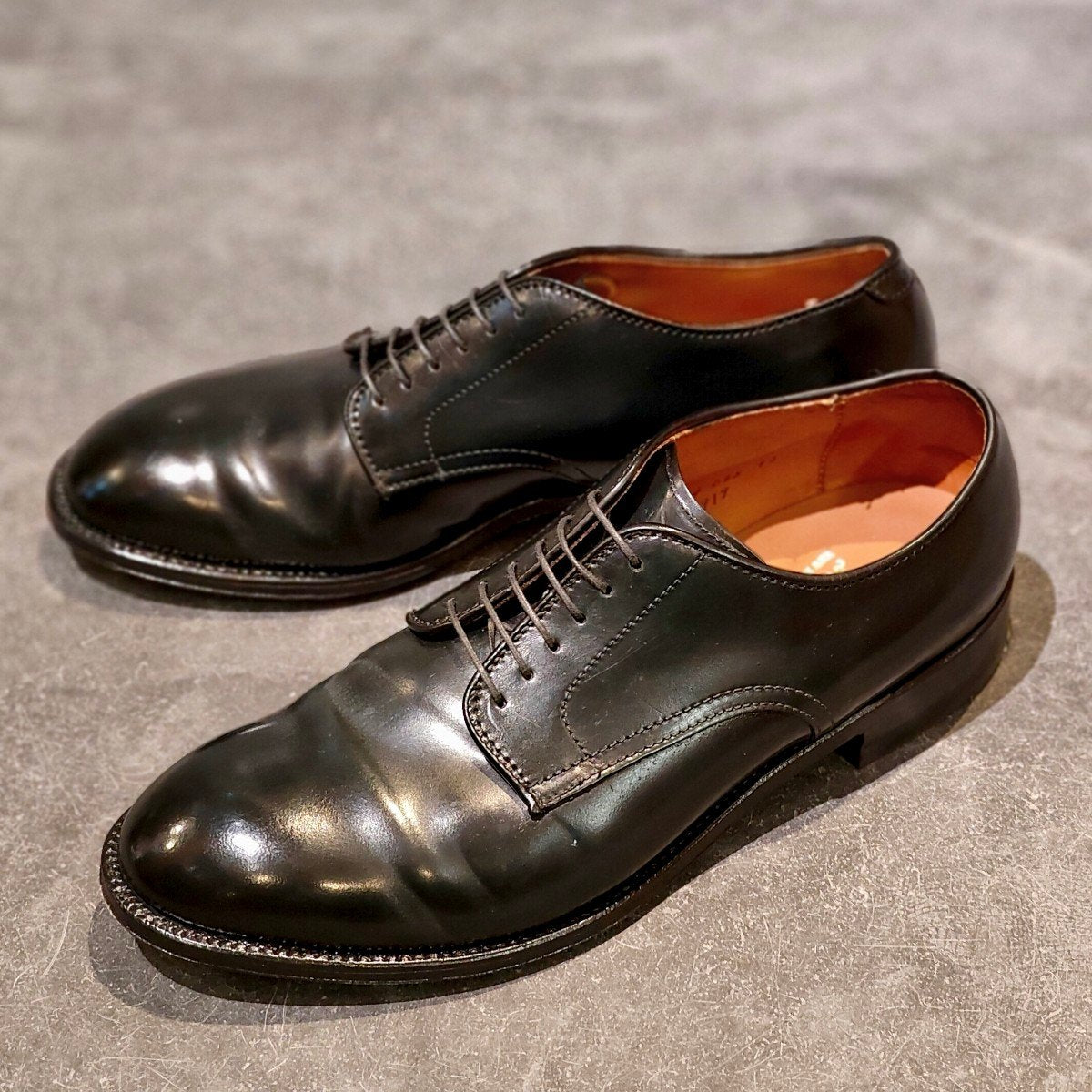 使用数回【ALDEN】オールデン アナトミカ別注  56919 プレーントゥ コードバン ブラック サイズUS9.5E モディファイドラスト