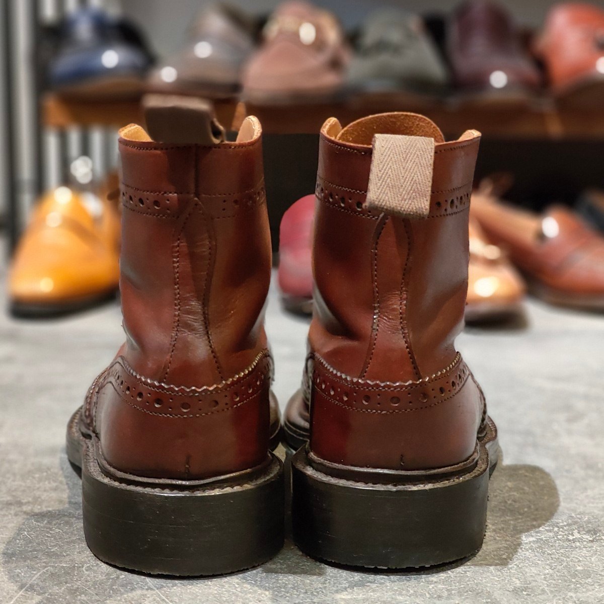 Tricker`s】トリッカーズ M2508 カントリーブーツ ウイングチップ