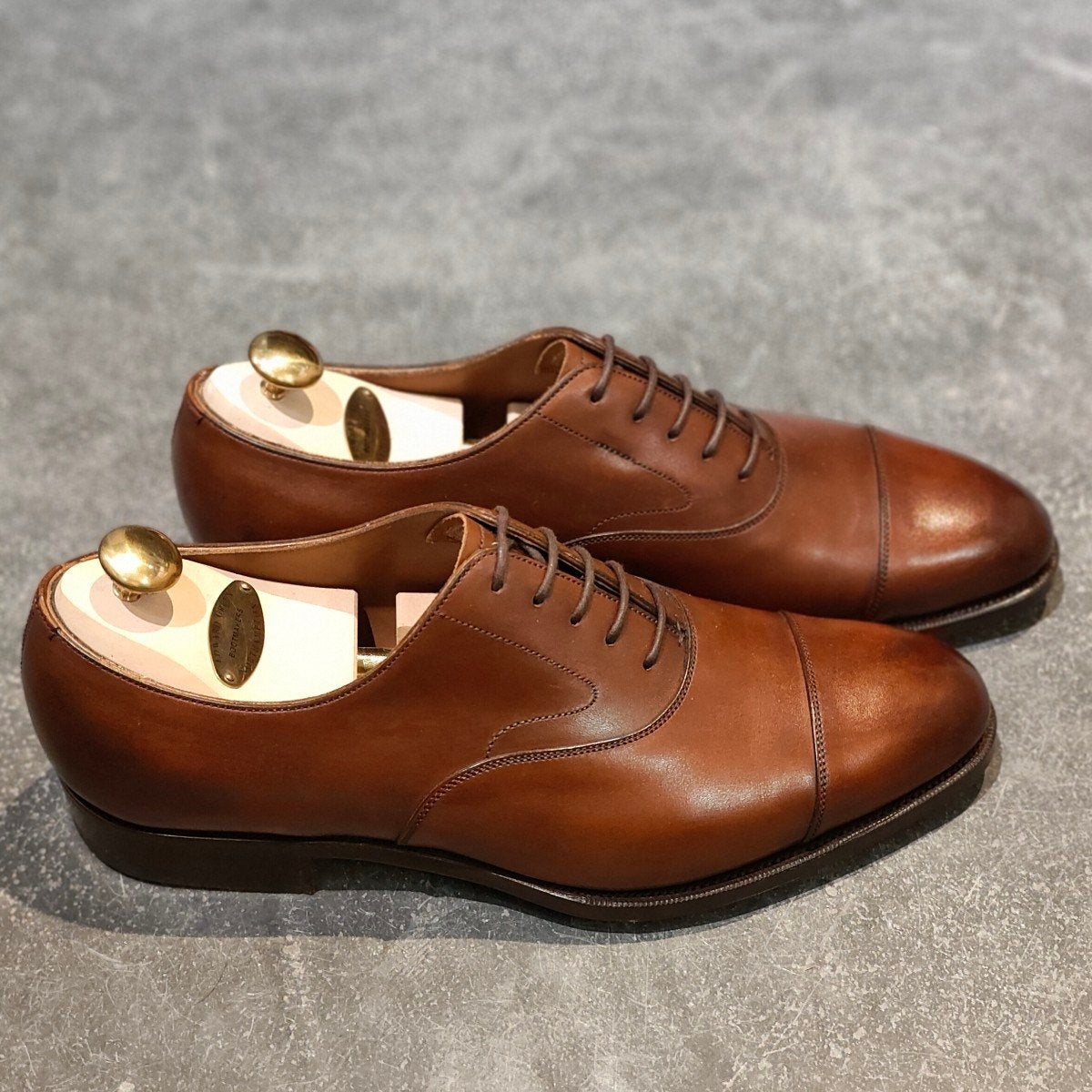 試着程度極美品【EDWARD GREEN】エドワードグリーン チェルシー リジェクト品 ストレートチップ カーフ ダークオークアンティーク サイズUK7.5E 82ラスト