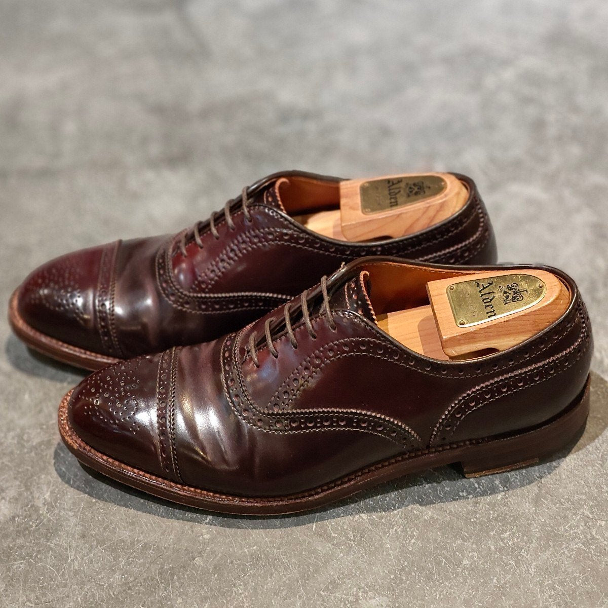 希少 極美品【ALDEN】オールデン ブローグ別注  D7302 セミブローグ コードバン ダークバーガンディ サイズ US8.5D ハンプトンラスト