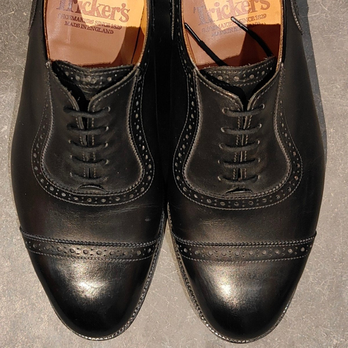 試着程度【Tricker’s】トリッカーズ アデレード カーフ ブラック サイズUK7.5