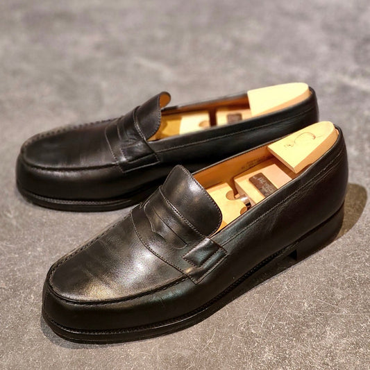 極美品 【J.M.WESTON】ジェイエムウエストン 180 シグニチャーローファー ボックスカーフ ブラック サイズ UK7.5D 41ラスト 参考定価￥156,200-