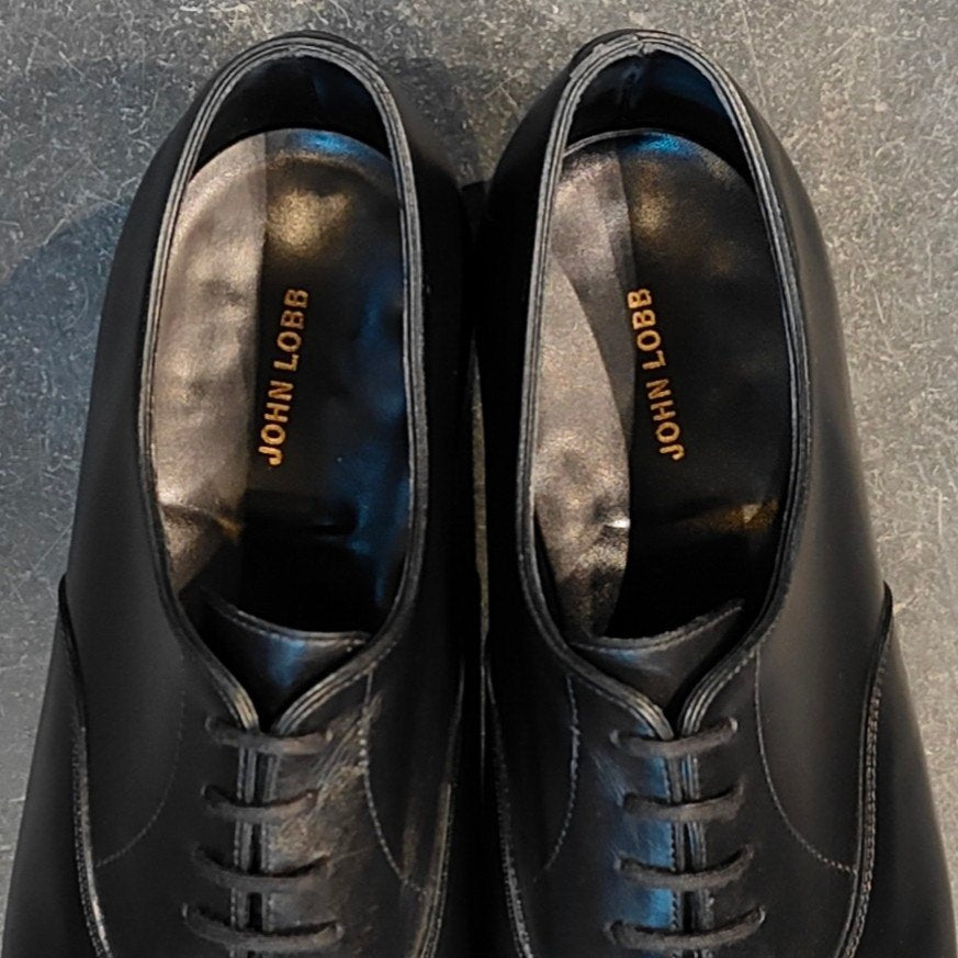 使用数回 【JOHN LOBB】ジョンロブ シティ2 ストレートチップ カーフ ブラック サイズUK7.5E 7000ラスト参考定価￥228,800-