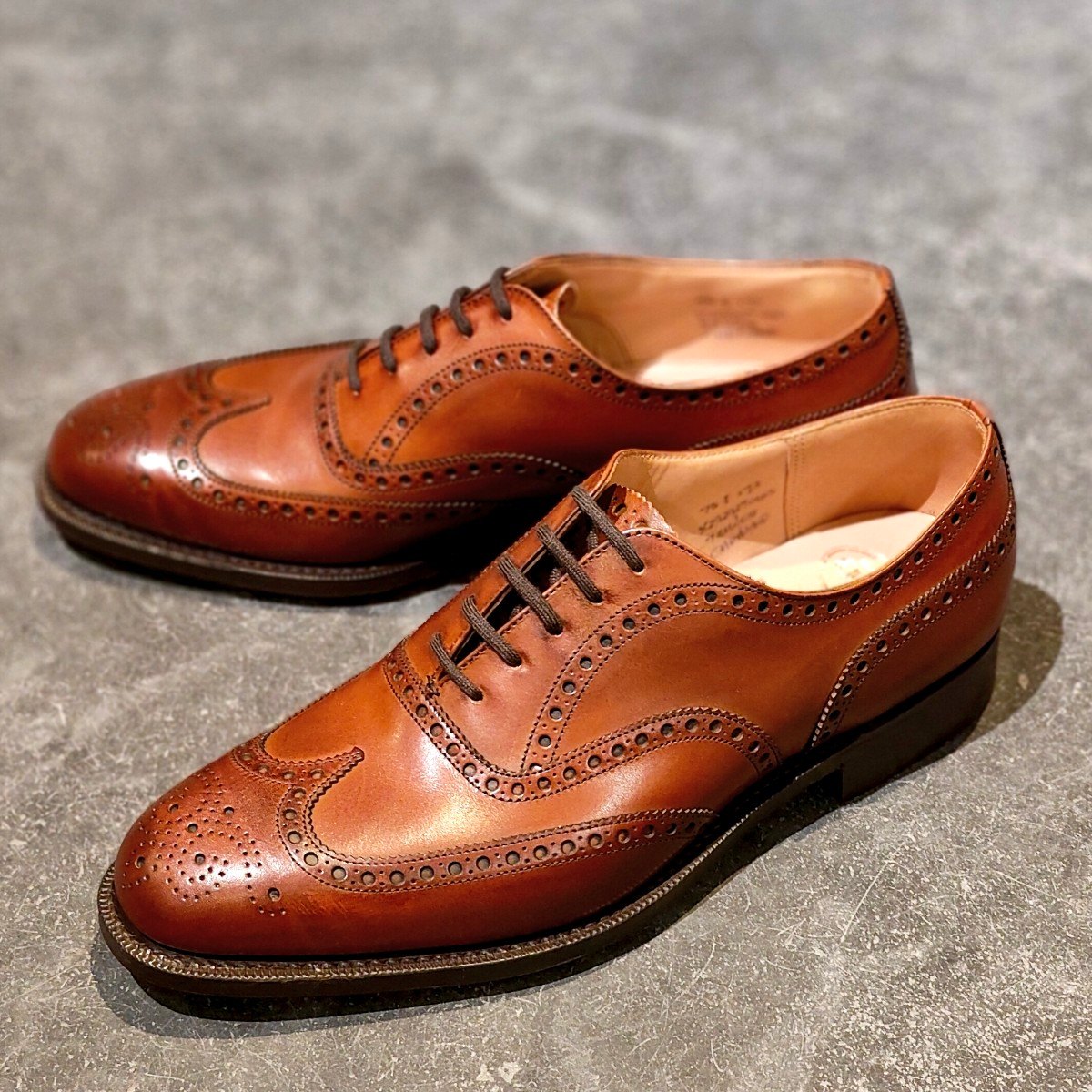 新品未使用【Church's】チャーチ チェットウインド 5都市 ウイングチップ ネバダカーフ ウォルナット サイズ UK75F 173ラスト 参考定価定価￥181,500-