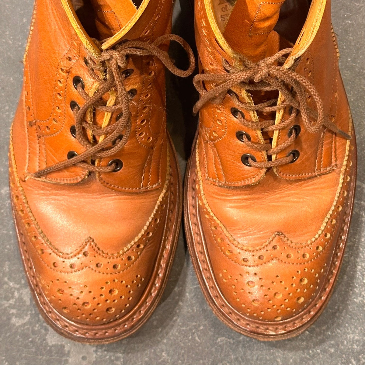 【Tricker`s】トリッカーズ 2508 カントリーブーツ ウイングチップ カーフ ブラウン サイズUK7.5
