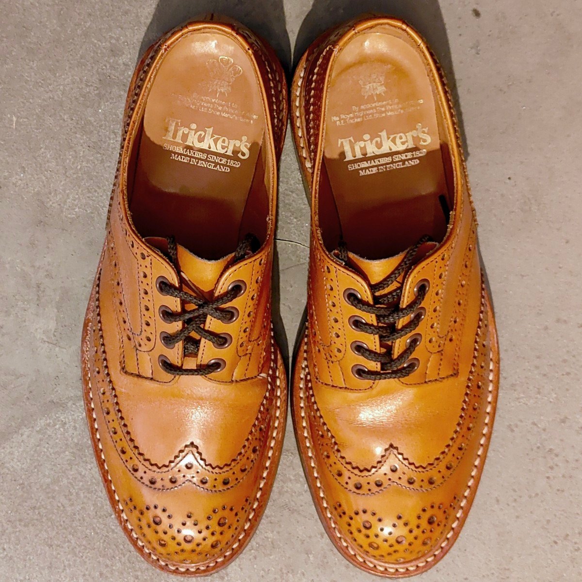 美品【Tricker's】トリッカーズ バートン M5633 エイコンアンティーク サイズ UK7.5 参考定価￥132,000-
