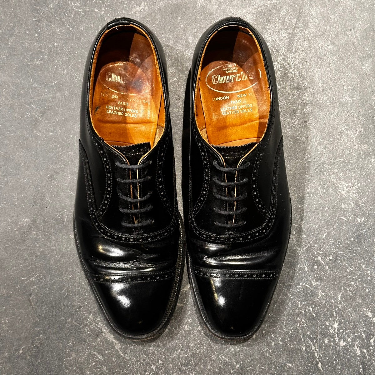 希少【Church's】チャーチ パンチドキャップトゥ WYE 3都市 ブックバインダーカーフ ブラック サイズUK75F 37ラスト