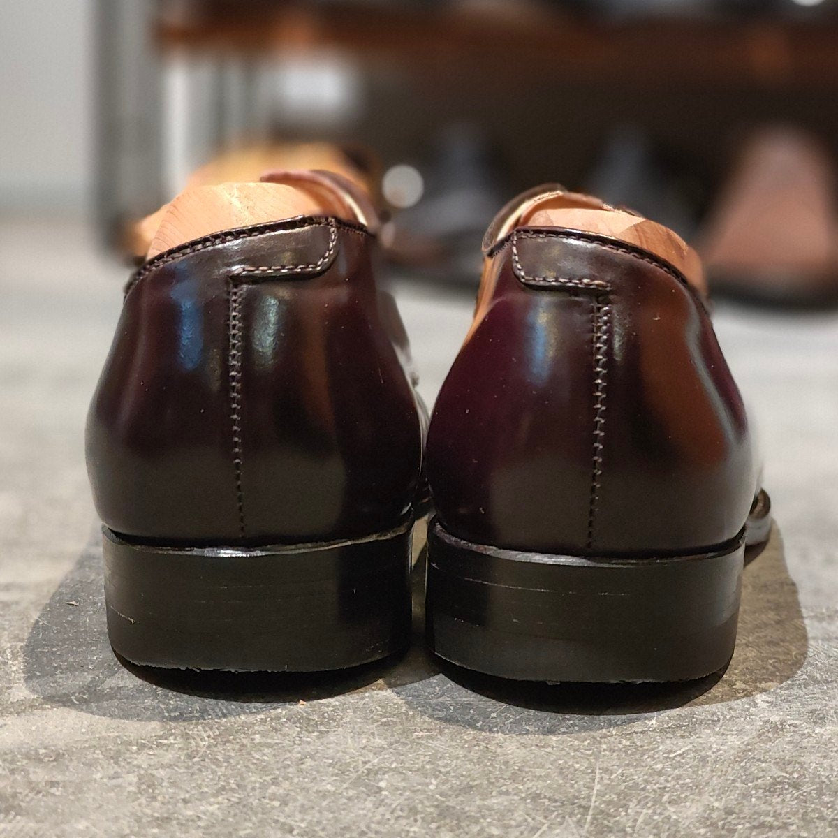 使用数回【ALDEN】オールデン 54321 Vチップ コードバン ダークバーガンディ US8.5D モディファイドラスト 参考定価￥217,800-