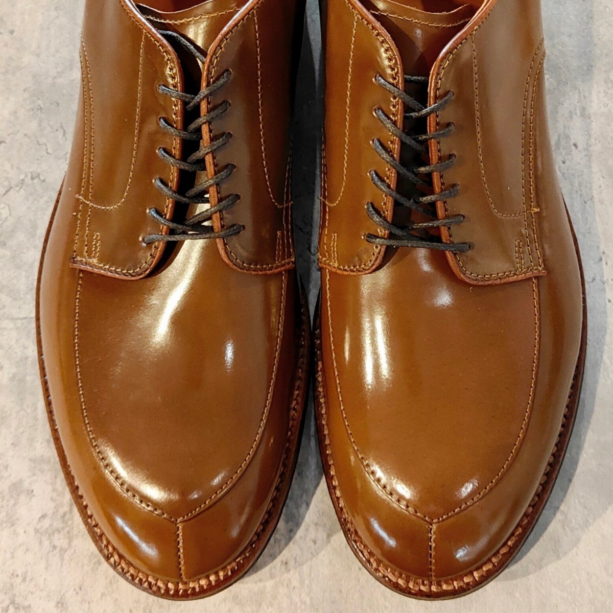 希少 未使用【ALDEN】オールデン モールデッドシュー別注 D9625 Vチップ コードバン ウイスキー サイズUS11D モディファイドラスト