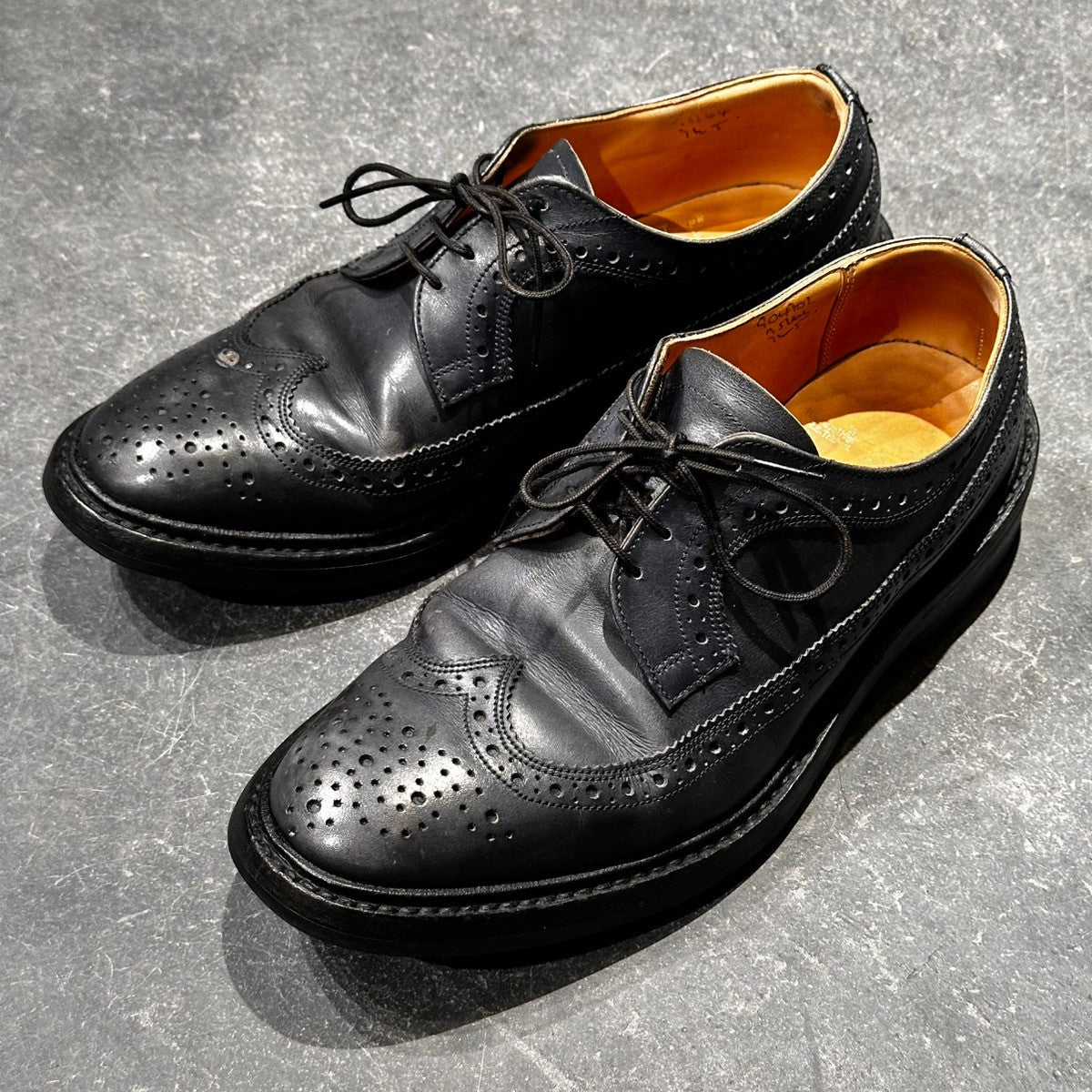 【Tricker’s】トリッカーズ ロングウイングチップ M5164 カーフ ネイビー サイズUK7