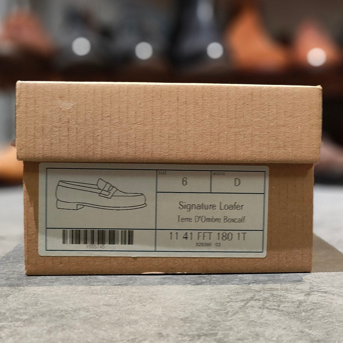 極美品 希少【J.M.WESTON】ジェイエムウエストン 180 シグニチャーローファー ボックスカーフ テールドンブル サイズ UK6D 41ラスト 参考定価￥156,200-