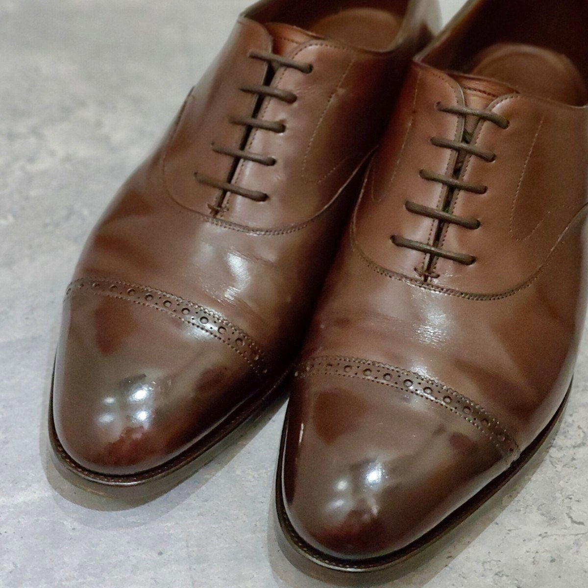 【EDWARD GREEN】エドワードグリーン バークレー B品（ファクトリーショップ） パンチドキャップトゥ カーフ ダークブラウンアンティーク サイズUK8.5E 202ラスト