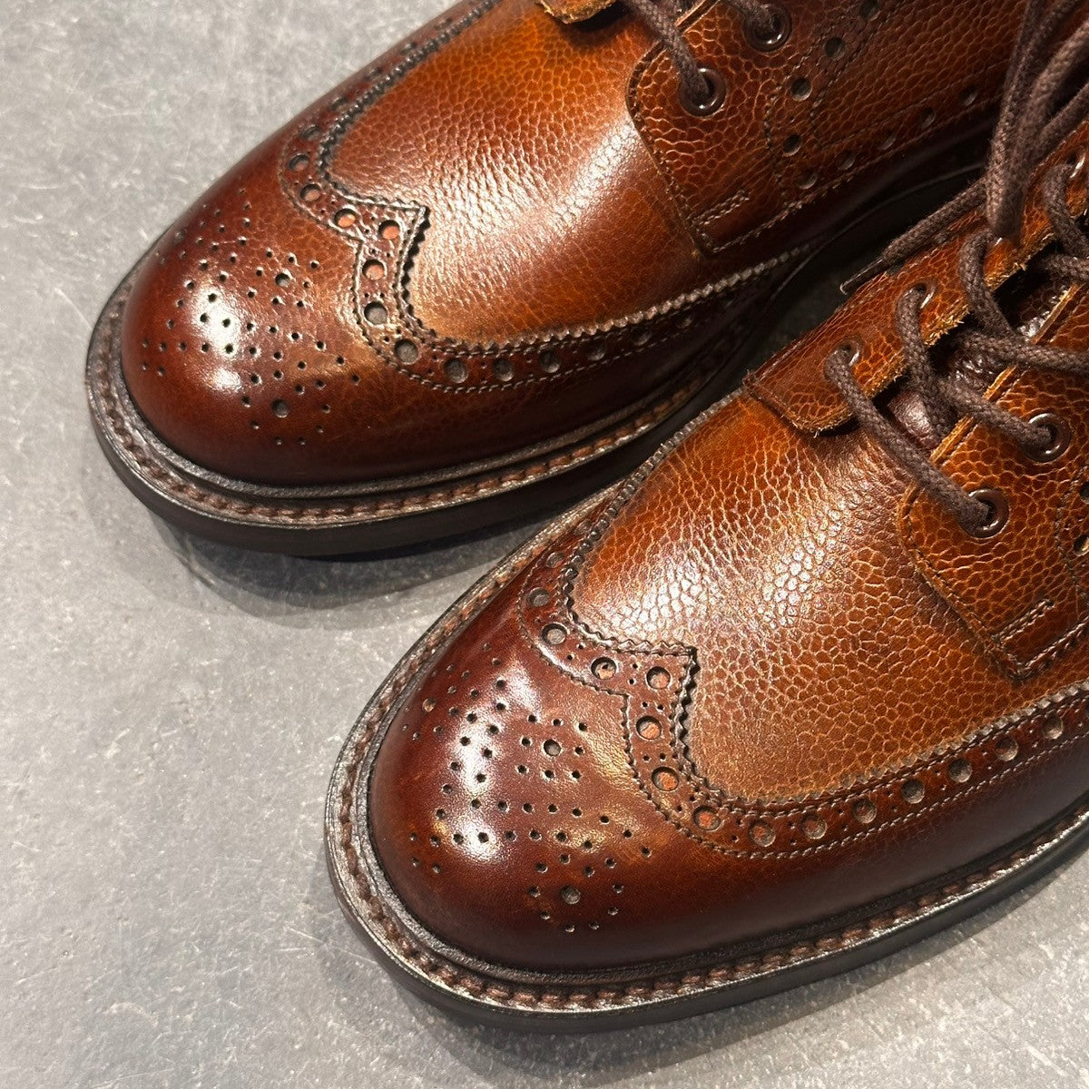 未使用品【クロケット&ジョーンズ】クロケット&ジョーンズ アイラ ブーツ ウイングチップ グレインレザー ブラウン サイズUK7.5E 365ラスト