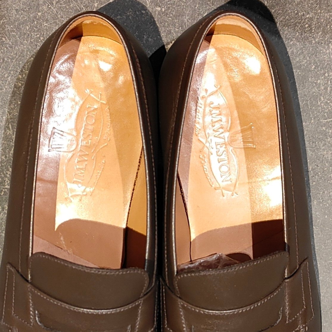 極美品 希少【J.M.WESTON】ジェイエムウエストン 180 シグニチャーローファー ボックスカーフ テールドンブル サイズ UK6D 41ラスト 参考定価￥156,200-