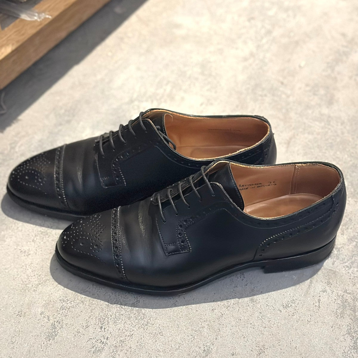 美品【Lloyd Footwear】ロイドフットウェア  セミブローグ BATTERSEA カーフ ブラック サイズ7.5