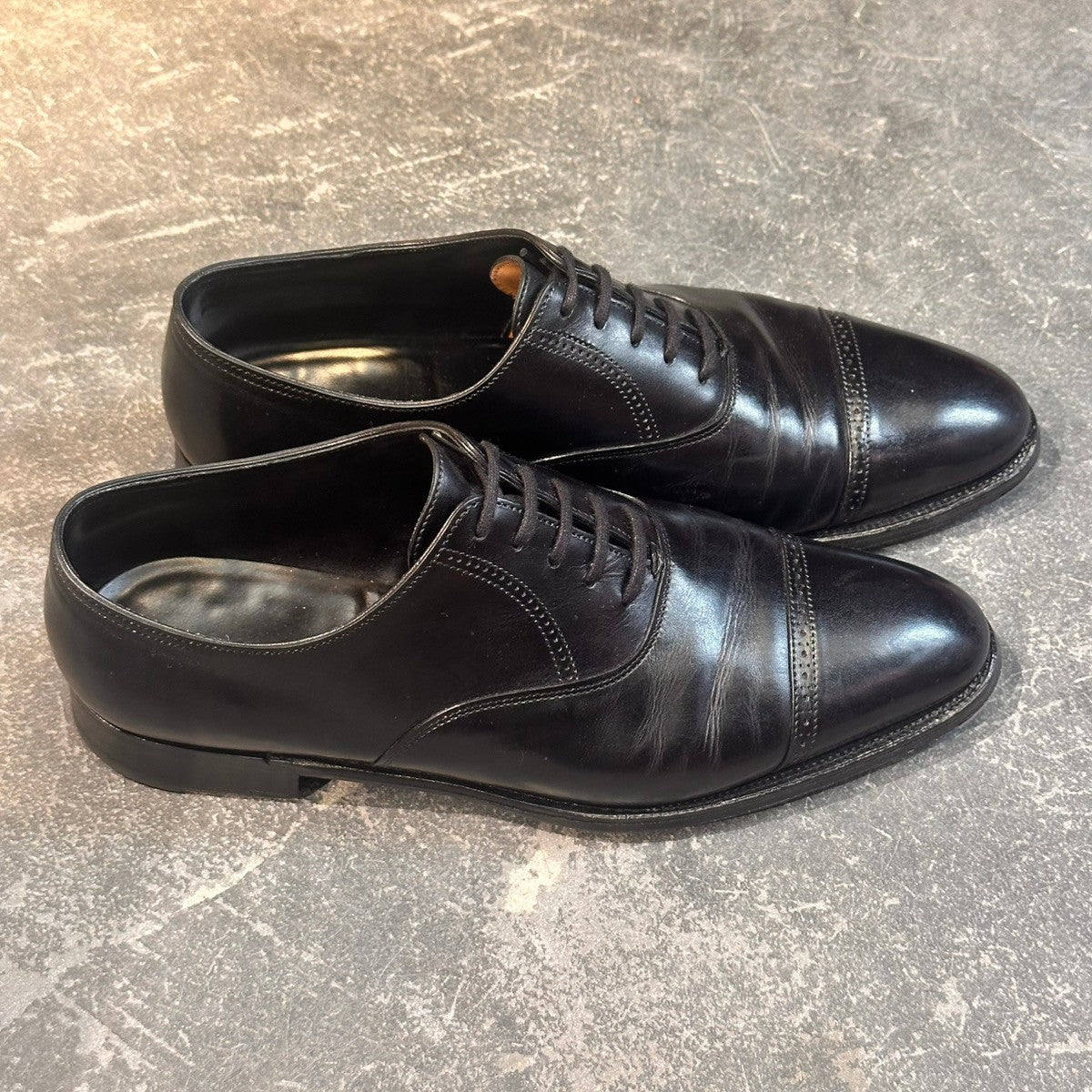 【JOHN LOBB】ジョンロブ フィリップ2 パンチドキャップトゥ カーフ ブラック サイズUK6E 7000ラスト