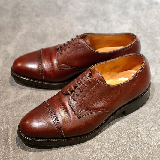 希少 美品【JOHN LOBB】ジョンロブ パンチドキャップトゥ ラッセル バッファローレザー バーガンディ サイズ5.5E 8695ラスト