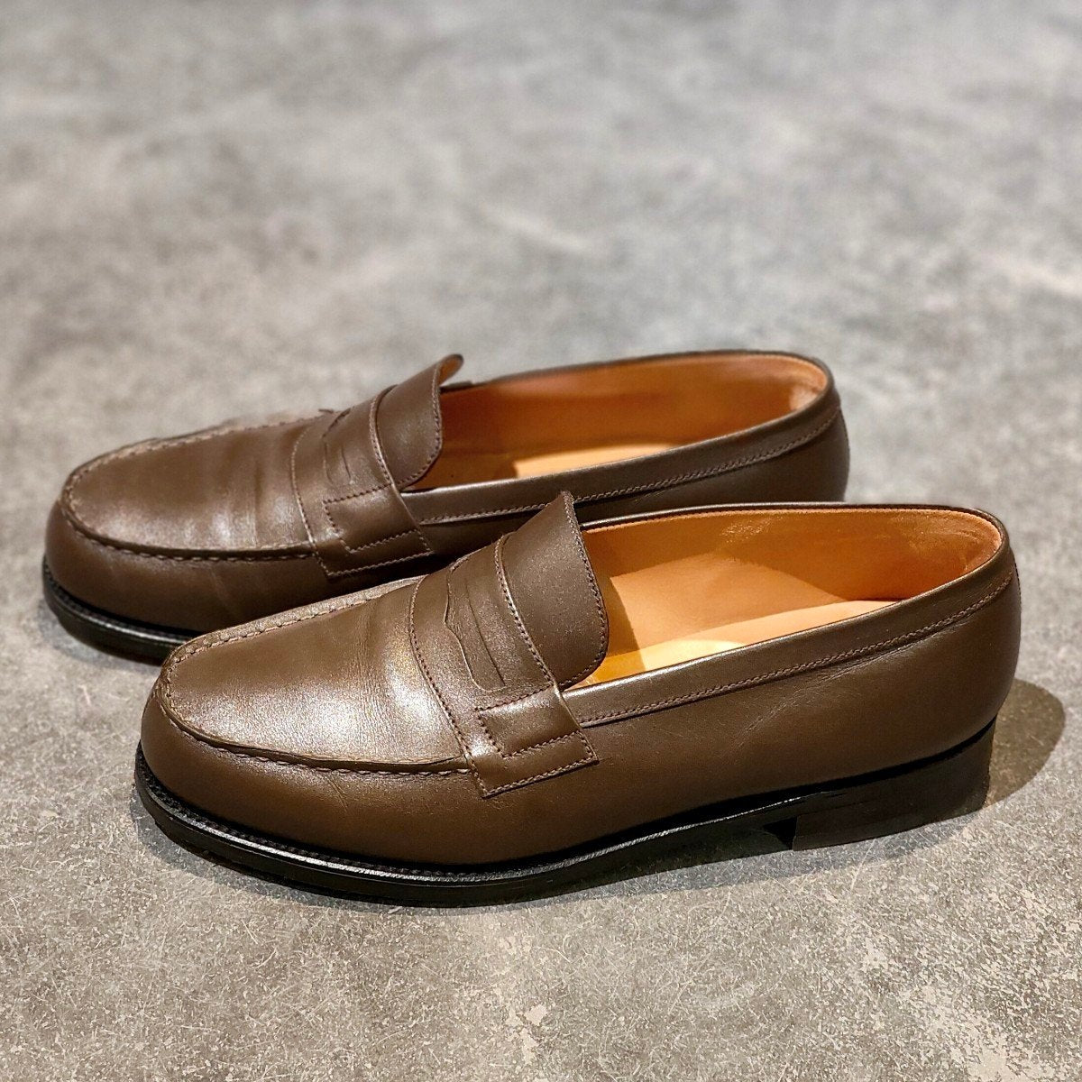 極美品 希少【J.M.WESTON】ジェイエムウエストン 180 シグニチャーローファー ボックスカーフ テールドンブル サイズ UK6D 41ラスト 参考定価￥156,200-