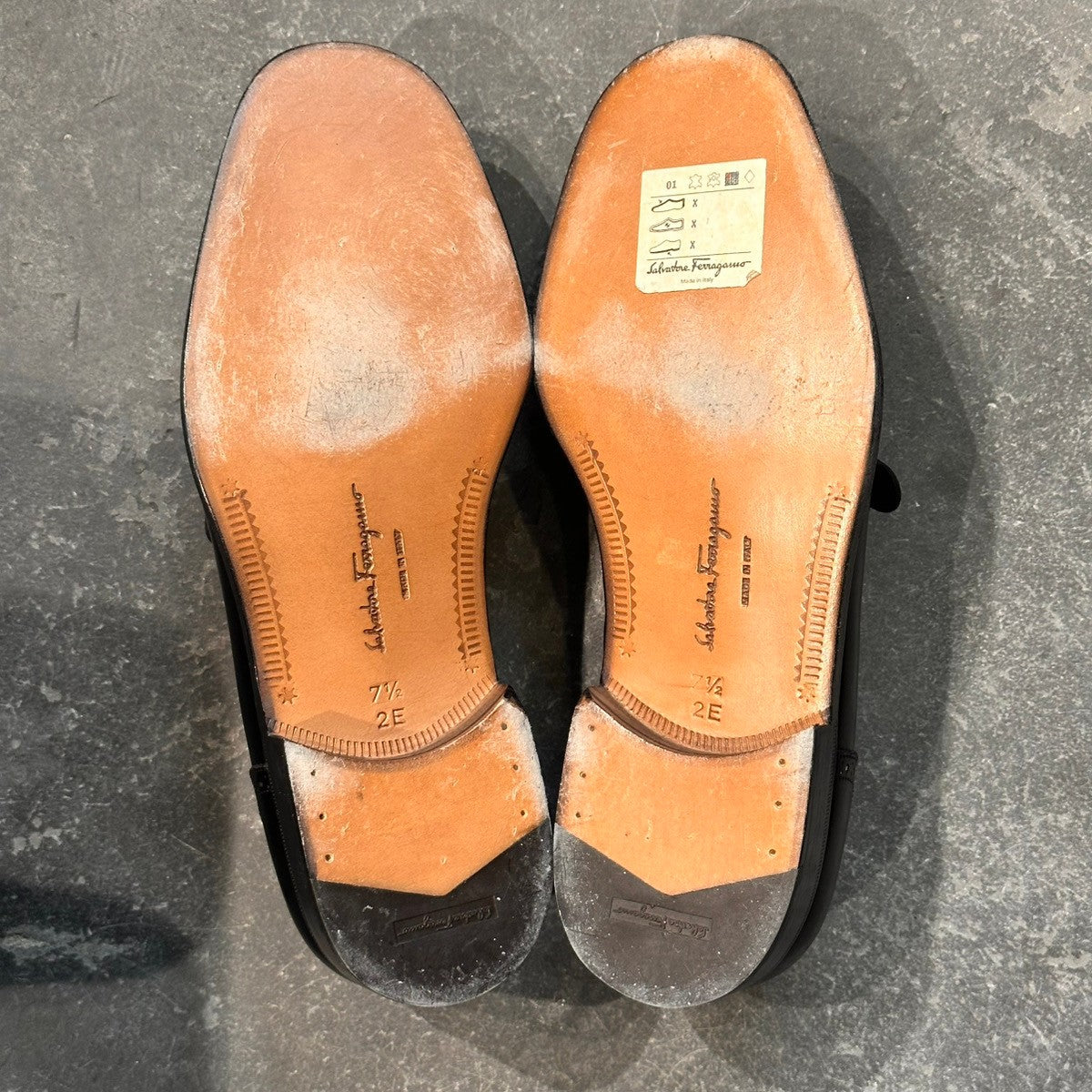 試着程度【Salvatore Ferragamo】サルバトーレ フェラガモ 15103 ローファー キルト シングルモンク カーフ ブラック サイズUK7.5E