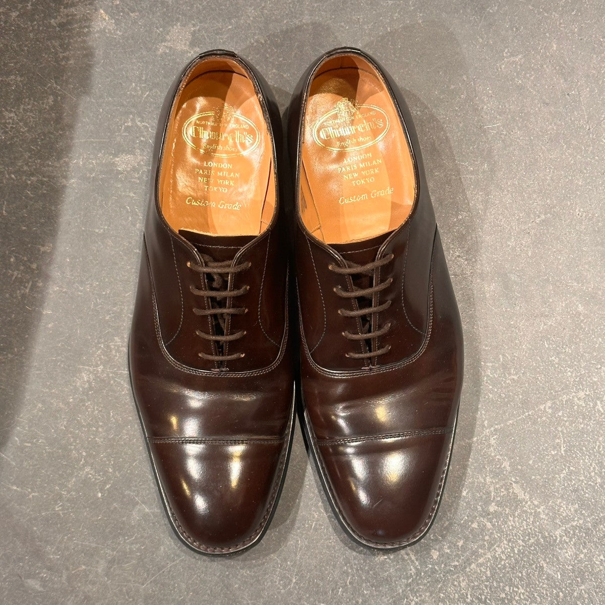 美品【Church’s】チャーチ コンサル 5都市 ストレートチップ ポリッシュドバインダーカーフ ダークブラウン サイズUK85F 173ラスト