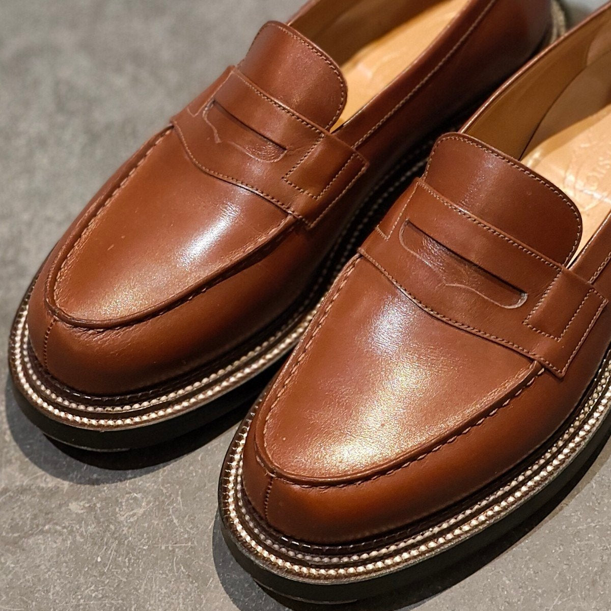 使用数回【J.M.WESTON】ジェイエムウエストン 385 トリプルソール ローファー ボックスカーフ タンブラウン サイズ U6.5D 41ラスト 参考定価￥198,000-