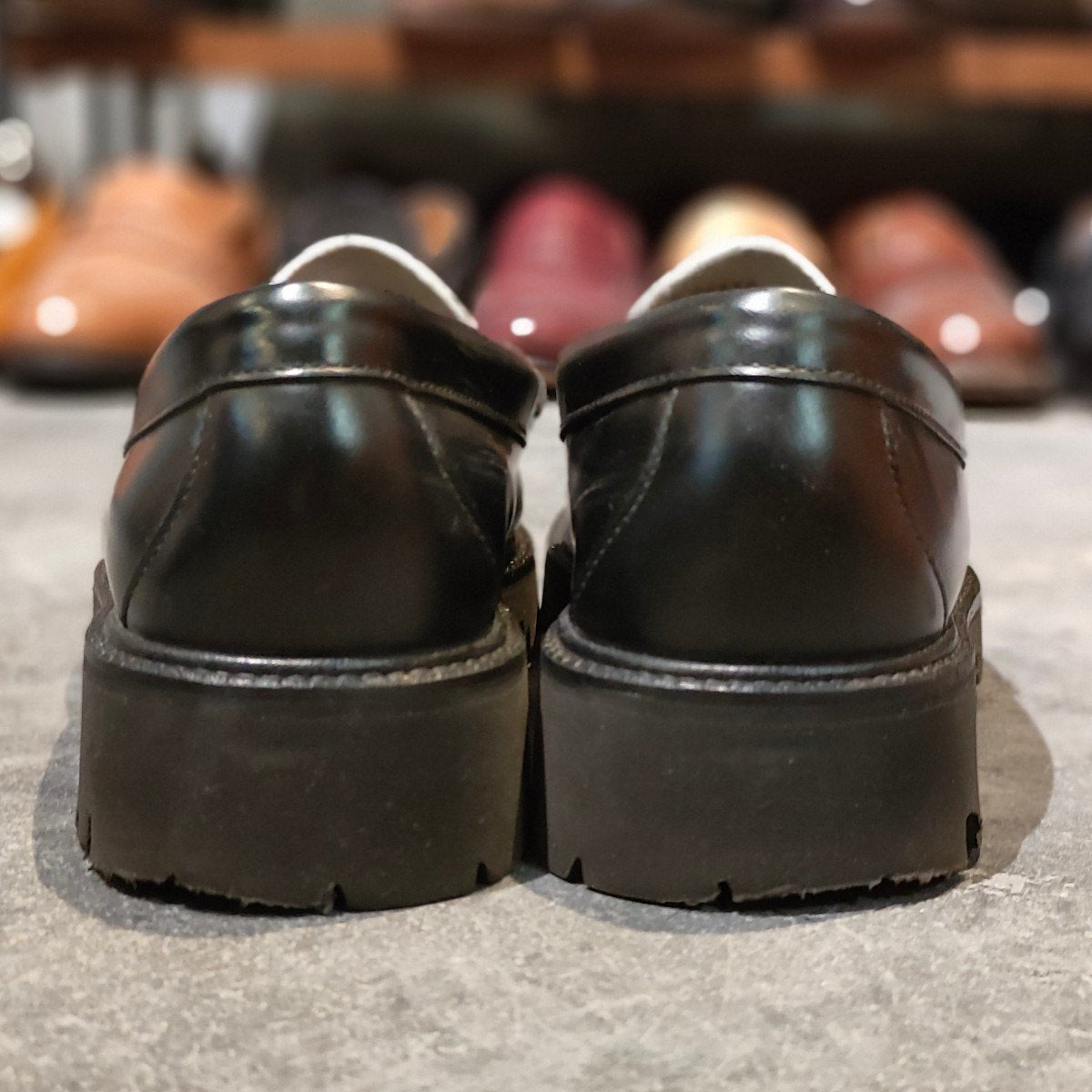 極美品【G.H.Bass&Co.】ジーエイチバス ラーソン BA11510 ローファー ブラックホワイト サイズUS7