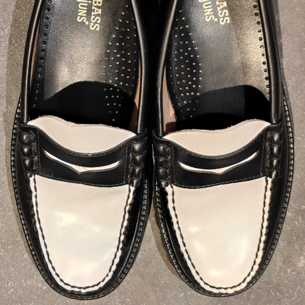 極美品【G.H.Bass&Co.】ジーエイチバス ラーソン BA11510 ローファー ブラックホワイト サイズUS7