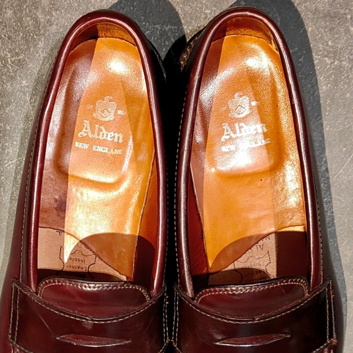 美品【ALDEN】オールデン 986 コインローファー コードバン ダークバーガンディ サイズUS8.5D バンラスト