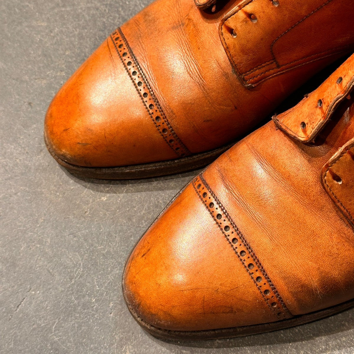 【Crockett&Jones】クロケット＆ジョーンズ BOLTON パンチドキャップトゥ カーフ ブラウン サイズUK8E